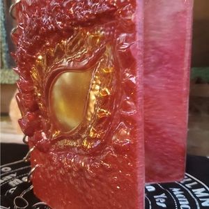 dragons are custom orders. 5-7days to ship longer during holiday season.